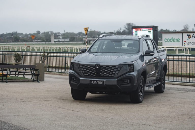 Changan presentó la Hunter híbrida enchufable en Uruguay