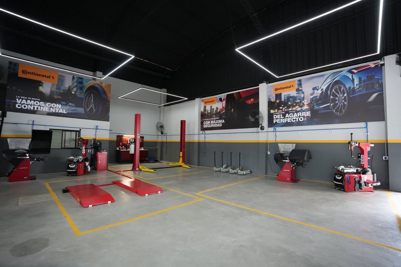 Grupo Corven trae Continental con Tire Center Pilar
