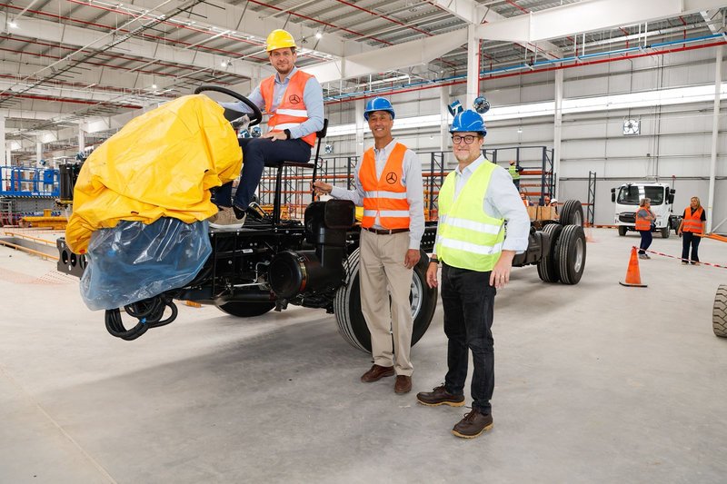 Mercedes-Benz y Municipalidad de Zárate firman convenio