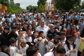 Fundación Car One apoya formación artística del Sodre