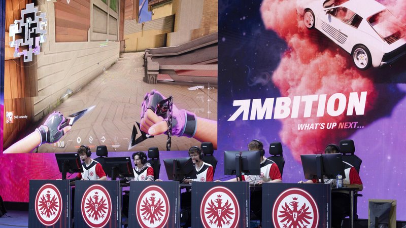 AMBITIÓN 2026 impulsa formación de jóvenes talentos