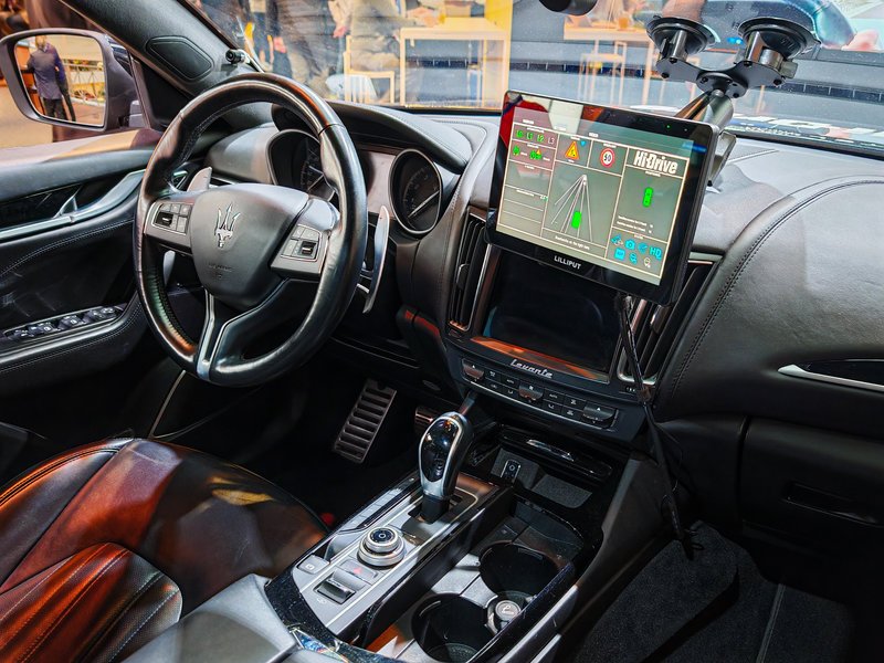 Stellantis exhibe avances en conducción automatizada