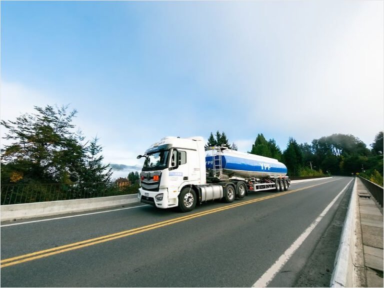 FOTON Argentina lanza Auman R 2443