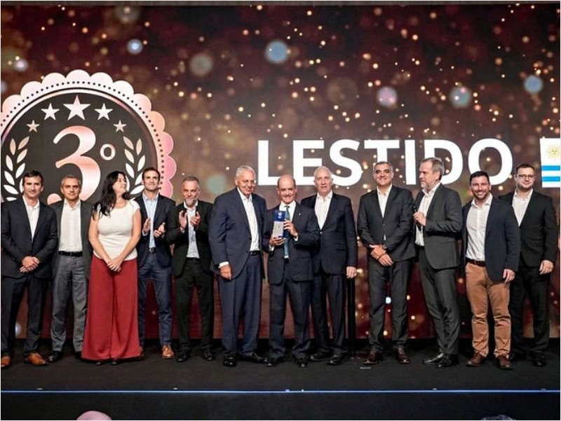 VW Camiones destaca a Lestido