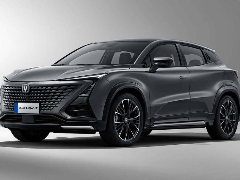 Changan inicia la producción del UNI-T