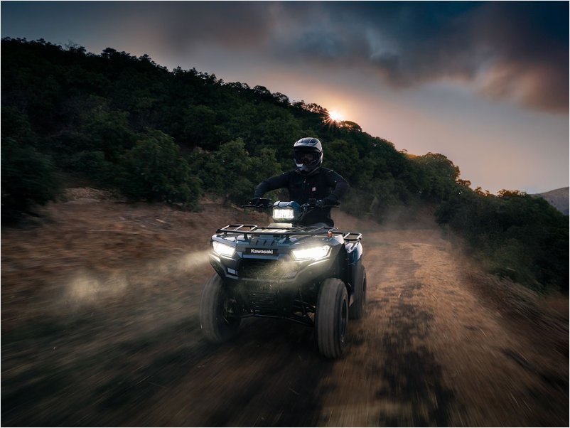 Kawasaki lanzó el nuevo Brute Force 300