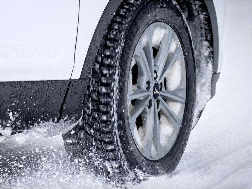 Cómo elegir neumáticos para el invierno