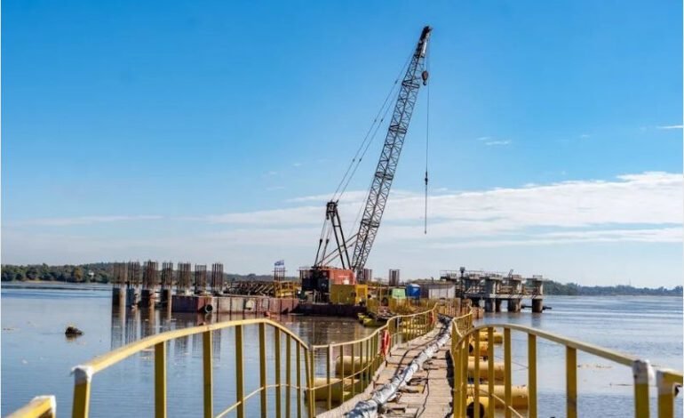 ANCAP avanza con su nuevo muelle en Paysandú