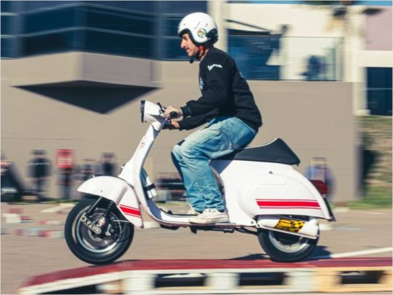 Primer Campeonato Argentino de Gymkhana Vespa