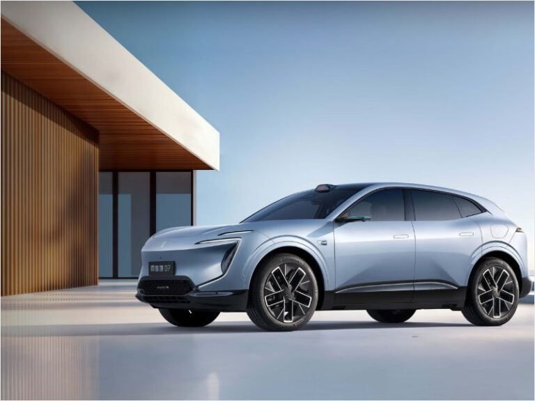Avatr llega con los SUV electrificados 07 y 11