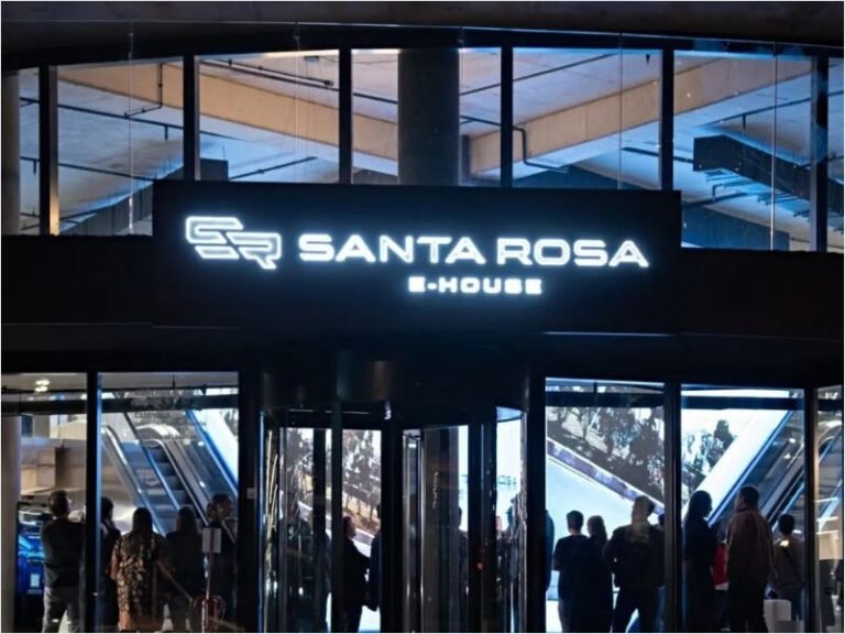 Santa Rosa inaugura E-House para vehículos electrificados