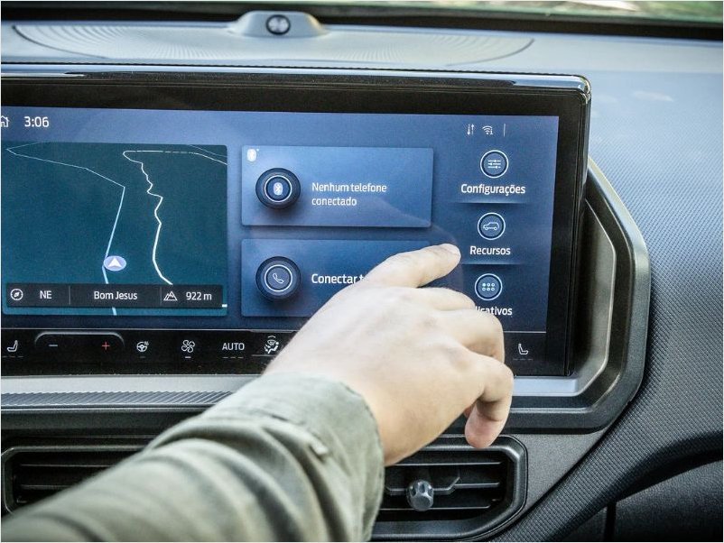 Ford aplica IA en 300.000 vehículos conectados