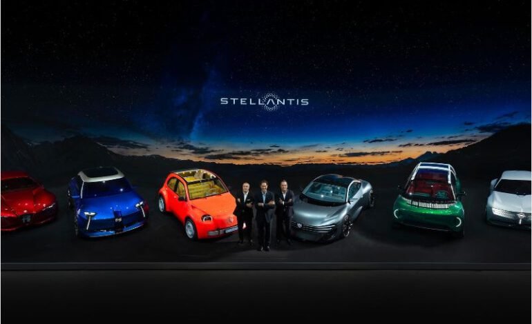 Stellantis presentó seis concept cars en París