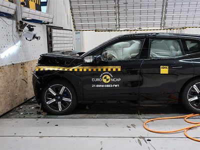 El BMW iX logra la calificación más alta en la evaluación de seguridad Euro NCAP