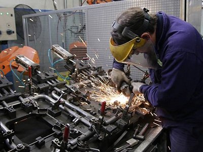 La producción de autopartes con indicios de una leve mejoría