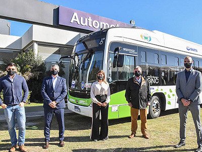 Un Bus Scania a gnc realizará recorridos urbanos en Salta