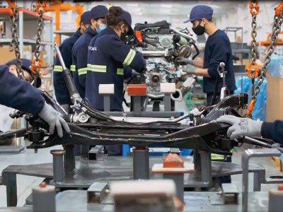 Ford inicia la producción de la Transit en Uruguay