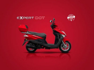 Scooter Expert Dot de Corven Motos