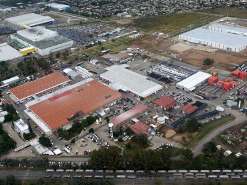 Iveco desarrolla proveedores locales