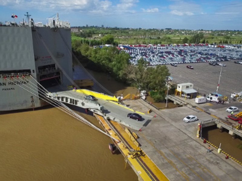 Crecieron las Exportaciones de Vehículos en Abril