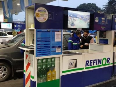 Conflicto con Refinor