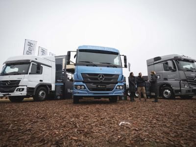 Camiones Mercedes-Benz en Agroactiva