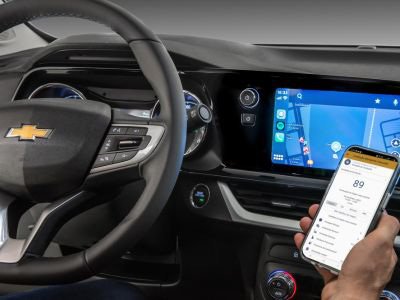 Conectividad vehícular para un viaje más seguro