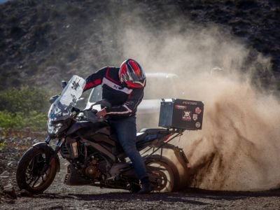 Bajaj celebra un histórico récord de ventas en el 2023