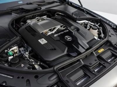 Chile prohíbe la venta de autos con motor de combustión en 2035