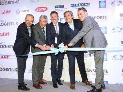 FADEEAC y FPT: Innovación y Capacitación en Expo 2024