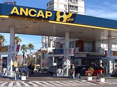 El Gobierno mantiene precios de combustibles por tercer mes