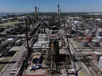 Raízen Argentina certifica producción de diésel renovable