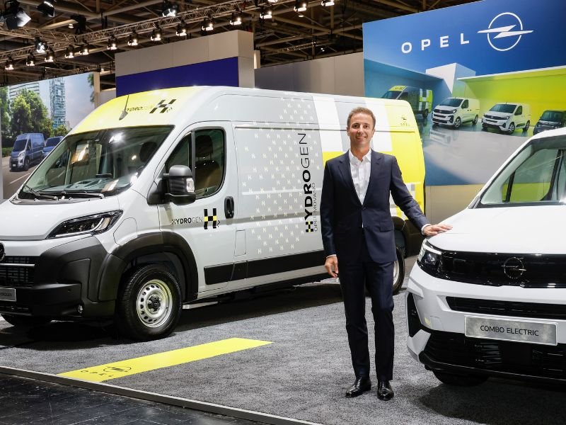 Opel lanza el Movano HYDROGEN en IAA Transportation