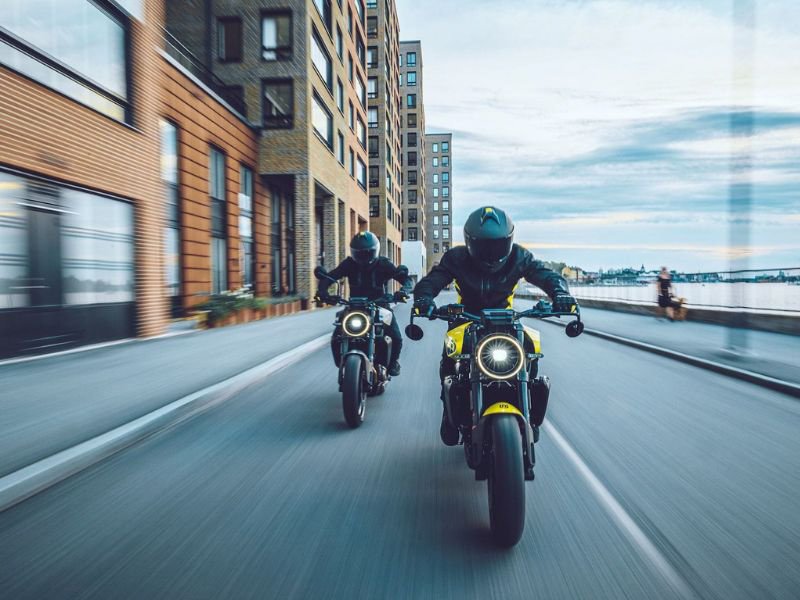 Husqvarna presenta la nueva Vitpilen 801 para 2025