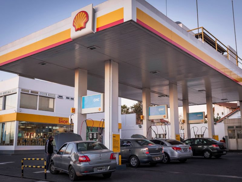 GNC: Crecimiento global y estancamiento en Argentina