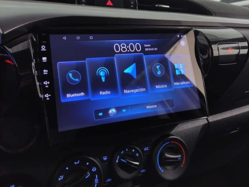 Regresan los botones físicos a los autos por seguridad