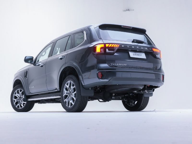 Nueva Ford Everest 2025: SUV de 7 asientos y 300 CV