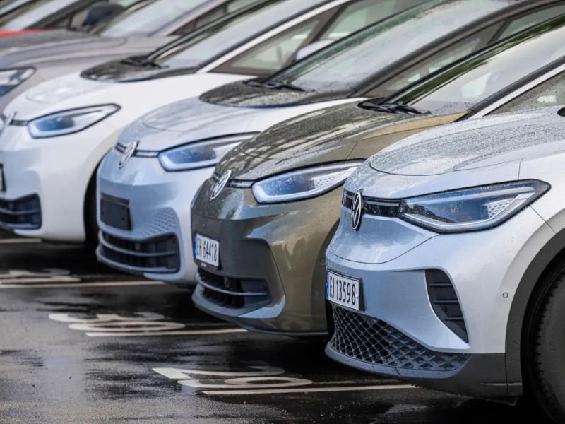 Ventas de automóviles en enero