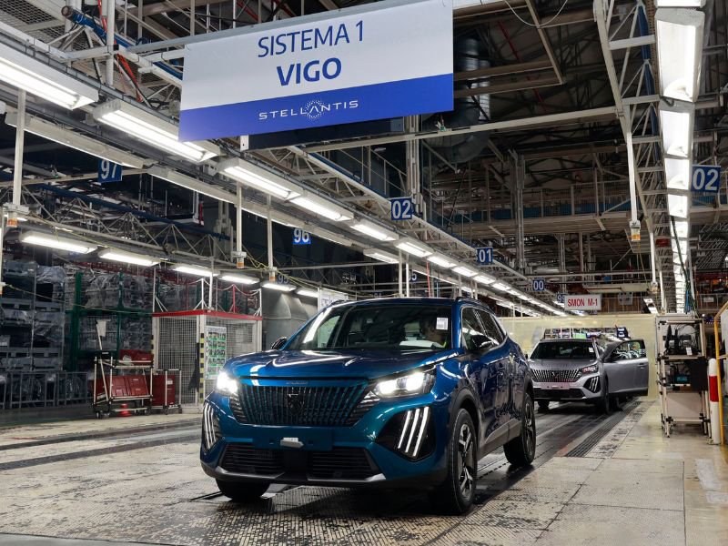 Stellantis lidera ventas eléctricas en abril en España