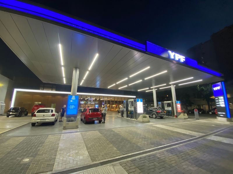 CECHA e YPF dialogan sobre rentabilidad de la red