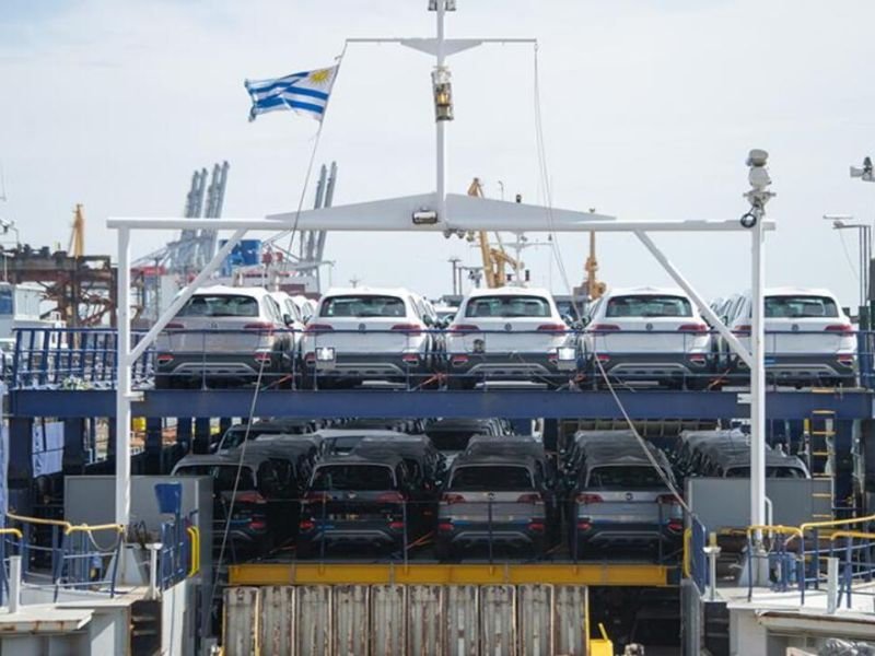 Exportaciones de vehículos crecieron 106%