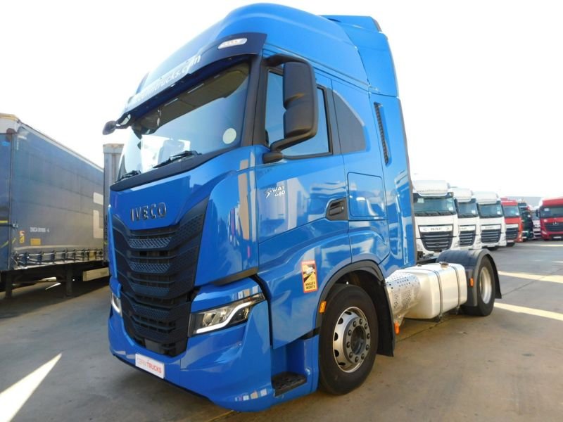 IVECO presenta el S-WAY 480 con suspensión mecánica