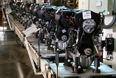 Capitanich: ”La producción automotriz subirá 6% en 2015”