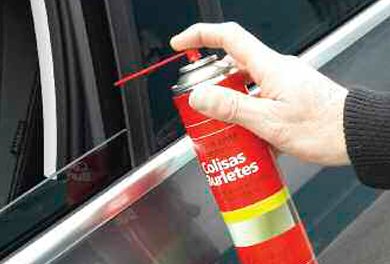 Locx: presenta al mercado un sorprendente producto para lubricar colisas de levanta cristales y burletes