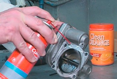 Locx: limpiador de cuerpo de mariposa para cuando el motor cabecea en el ralentí