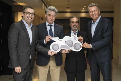 La Cámara de Fabricantes de Motovehículos y Messe Frankfurt Argentina firman un acuerdo estratégico de cooperación para realizar el 1° Salón Internacional de la Motocicleta Argentina