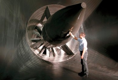 Mercedes Benz y los túneles de viento