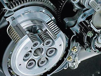 El embrague de su moto