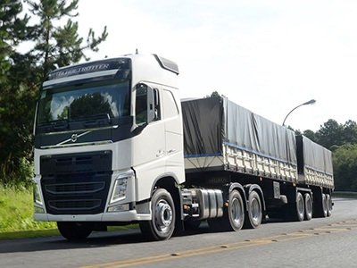 Volvo FH recibe el premio Top of Mind del transporte en Brasil