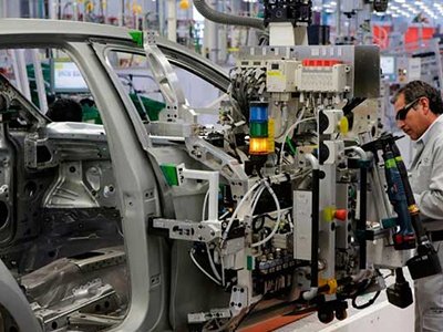 México mantiene la producción y exportación de autos